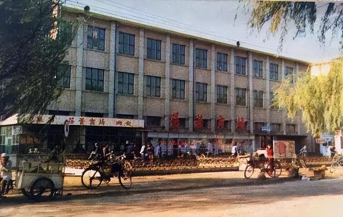 秦皇岛科技之旅，探索最新高科技产品的极致体验，海滨城市的科技之光